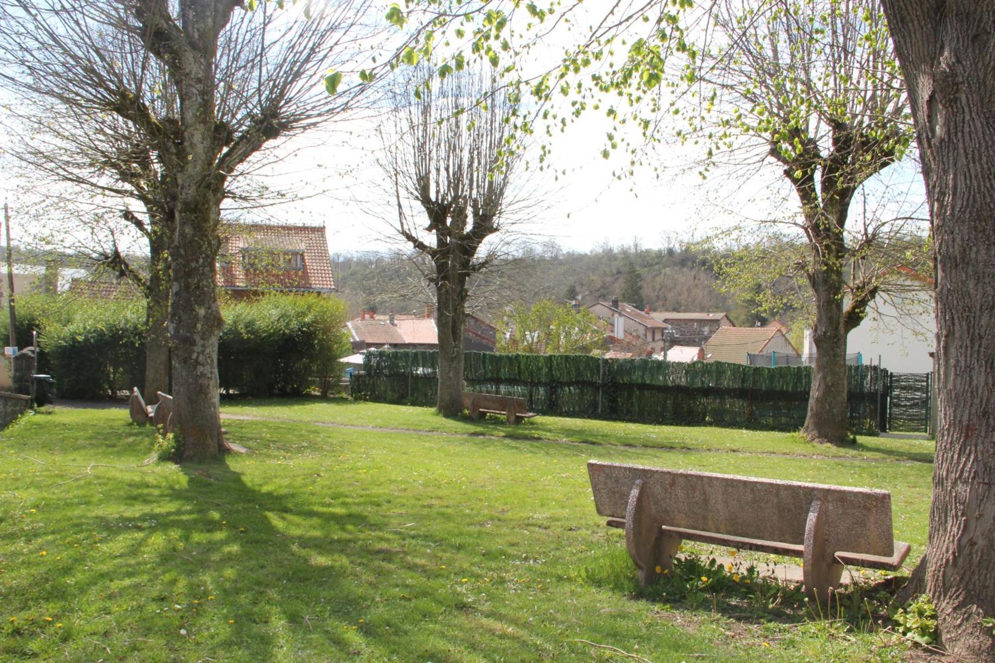 Vila Gite De La Rue Du Chateau - Tout Inclus Pontgibaud Exteriér fotografie